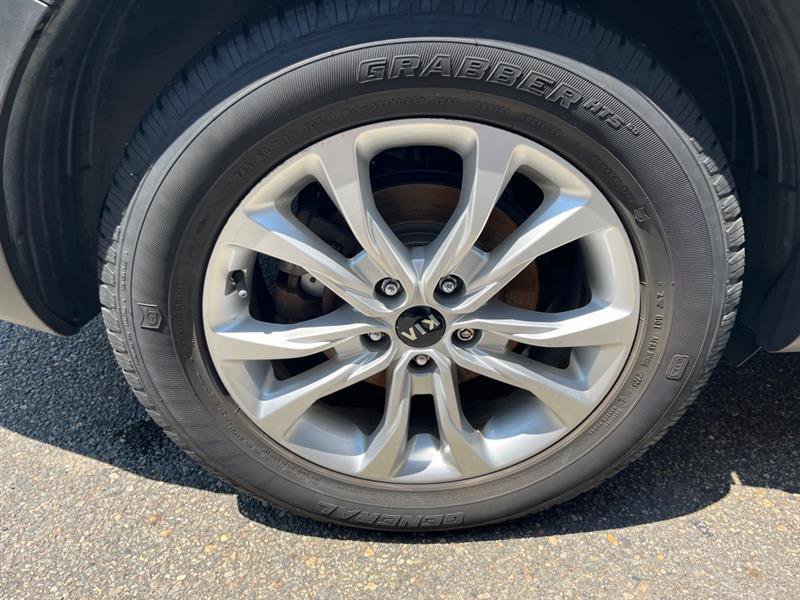 Used 2020 Kia Telluride LX AWD/4WD image 8