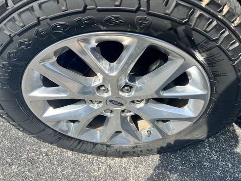 Used 2021 Ford Expedition XLT RWD image 23