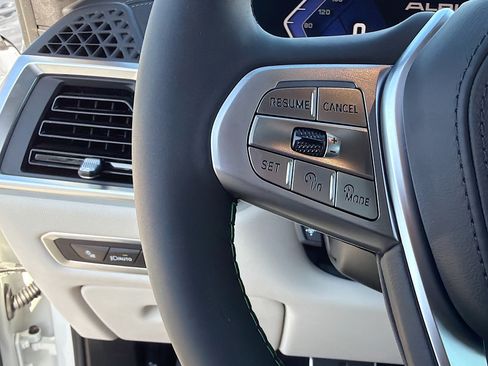 New 2026 BMW ALPINA XB7 AWD/4WD image 38