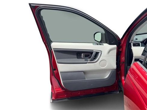 Used 2019 Land Rover Discovery Sport HSE image 10