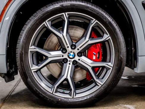 Used 2024 BMW X5 M60i AWD/4WD image 37