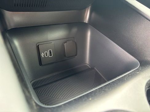 New 2026 Ford Explorer ST-Line image 19