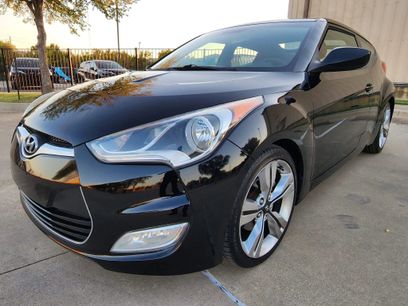 Used 2012 Hyundai Veloster w/ Tech Pkg