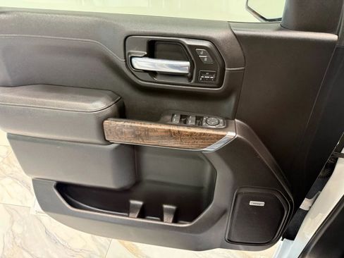 Used 2021 GMC Sierra 1500 Denali image 11