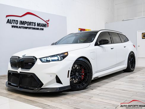 Used 2026 BMW M5 Touring AWD/4WD image 89