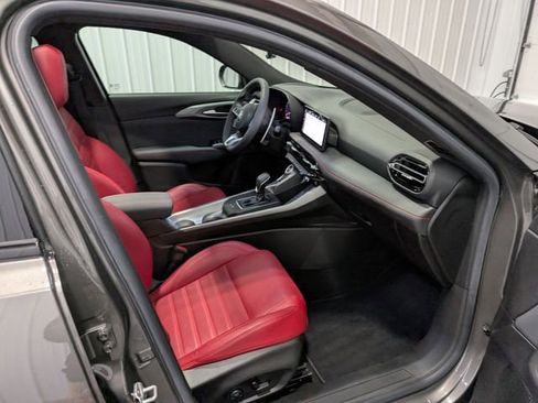 Used 2024 Dodge Hornet R/T Plus w/ R/T Blacktop Package AWD/4WD image 29