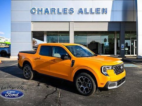 New 2026 Ford Maverick Lariat AWD/4WD image 1