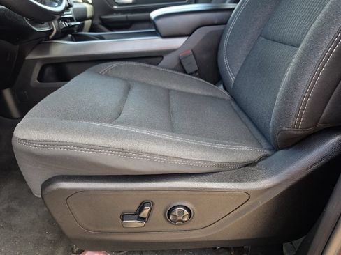 Used 2020 RAM 1500 Big Horn RWD image 14