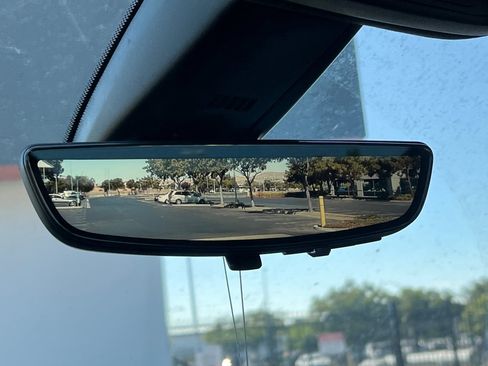 Certified 2024 Cadillac XT6 Sport w/ Platinum Package image 24