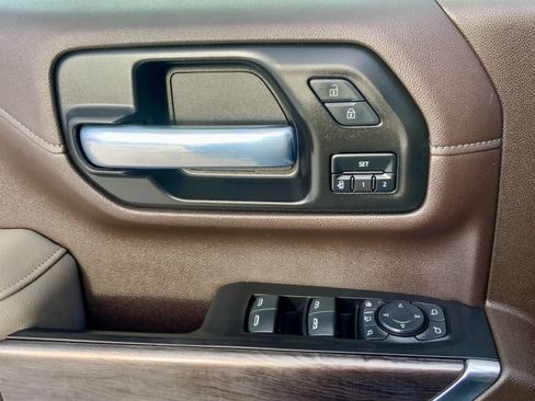 Used 2024 Chevrolet Silverado 2500 High Country image 47