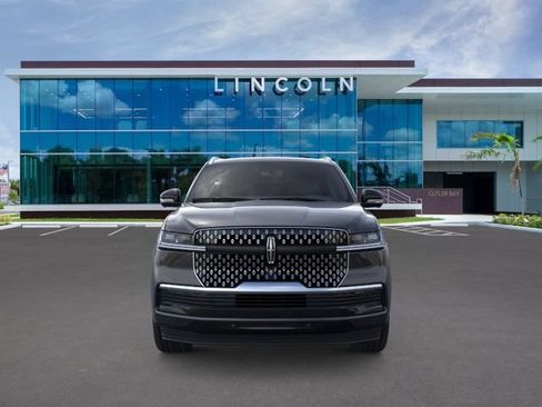 New 2026 Lincoln Navigator Reserve AWD/4WD image 6