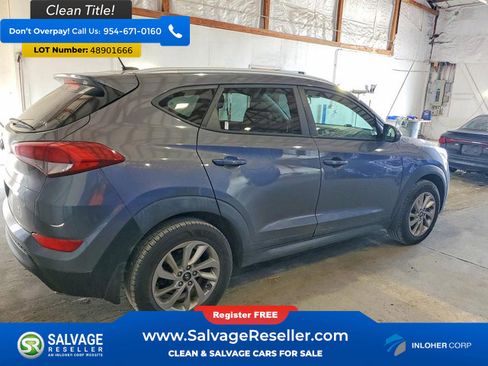 Used 2016 Hyundai Tucson SE w/ Option Group 02 FWD image 4