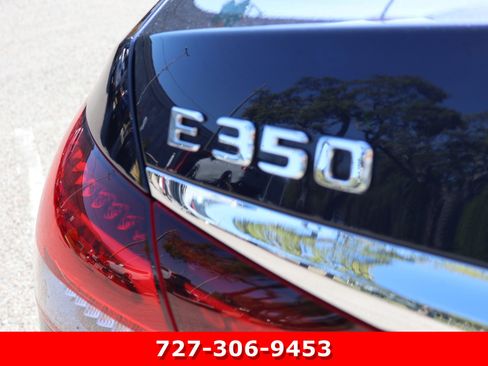 Certified 2022 Mercedes-Benz E 350 4MATIC Sedan image 9