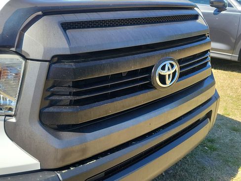 Used 2016 Toyota Tundra SR image 6