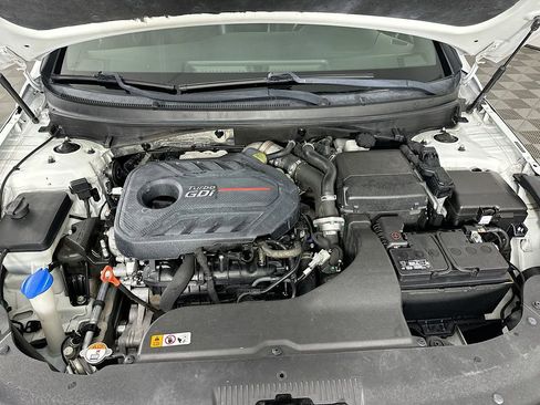 Used 2017 Hyundai Sonata Sport 2.0T image 29