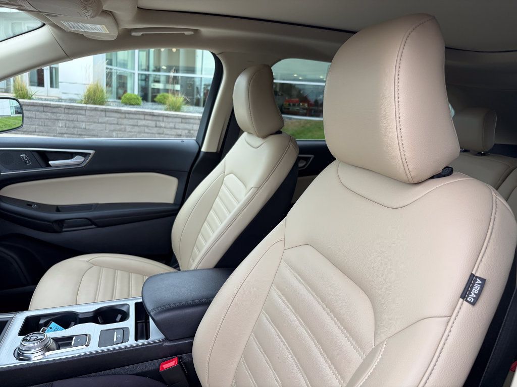 Used 2022 Ford Edge SEL w/ Convenience Package AWD/4WD image 10