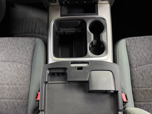 Used 2016 RAM 1500 Big Horn image 27