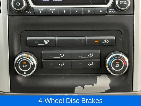 Used 2018 Nissan Frontier SV AWD/4WD image 23