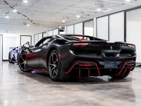 Used 2025 Ferrari 296 GTS RWD image 8