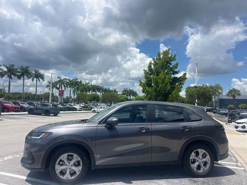 Used 2024 Honda HR-V LX image 10
