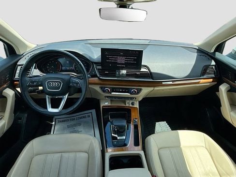 Used 2023 Audi Q5 2.0T Premium w/ Convenience Package AWD/4WD image 16
