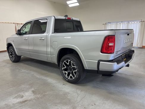 New 2026 RAM 1500 Laramie AWD/4WD image 6