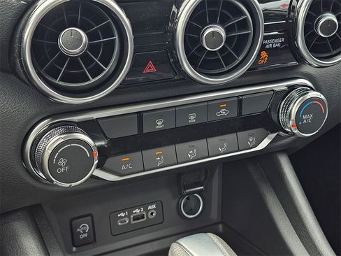 New 2025 Nissan Sentra SV w/ Trunk Package image 10