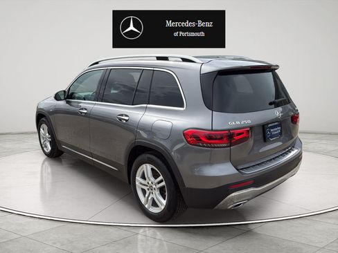 Certified 2022 Mercedes-Benz GLB 250 4MATIC image 3