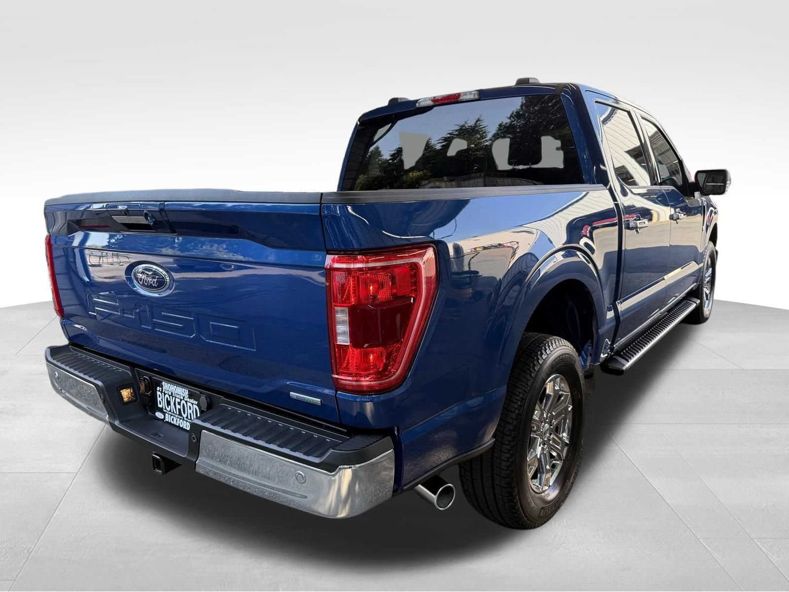 Used 2023 Ford F150 XLT w/ Equipment Group 302A High AWD/4WD image 5