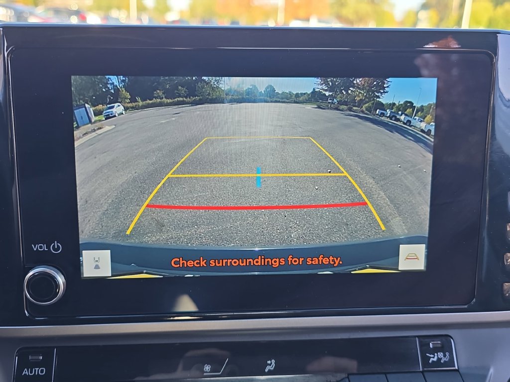 Certified 2025 Toyota Camry SE AWD/4WD image 28