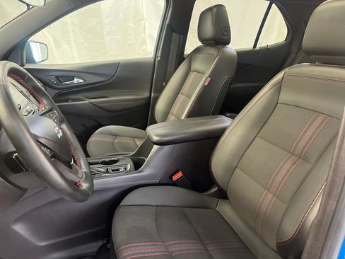 Used 2024 Chevrolet Equinox RS AWD/4WD image 18
