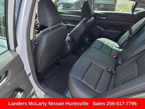 Used 2025 Nissan Altima 2.5 SR w/ SR Premium Package FWD image 14