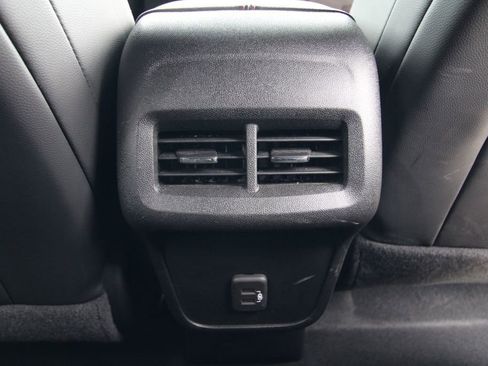 Used 2022 Chevrolet Equinox RS AWD/4WD image 33