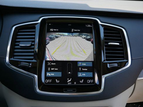 Used 2022 Volvo XC90 T8 Inscription w/ Advanced Package AWD/4WD image 18
