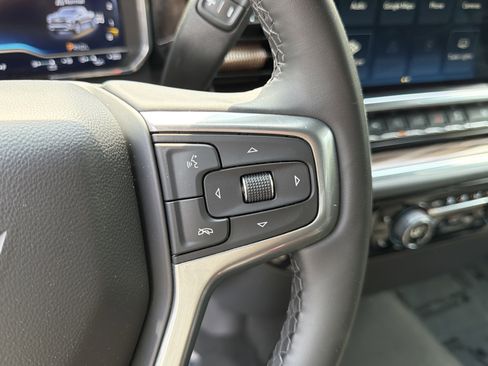 Used 2025 Chevrolet Silverado 1500 LT image 25