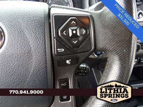 Used 2020 Toyota Tacoma TRD Off-Road image 27