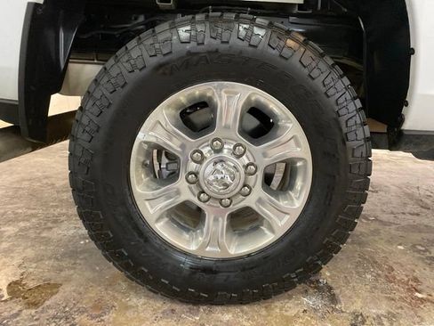 Used 2024 RAM 2500 Big Horn w/ Off Road Package AWD/4WD image 27