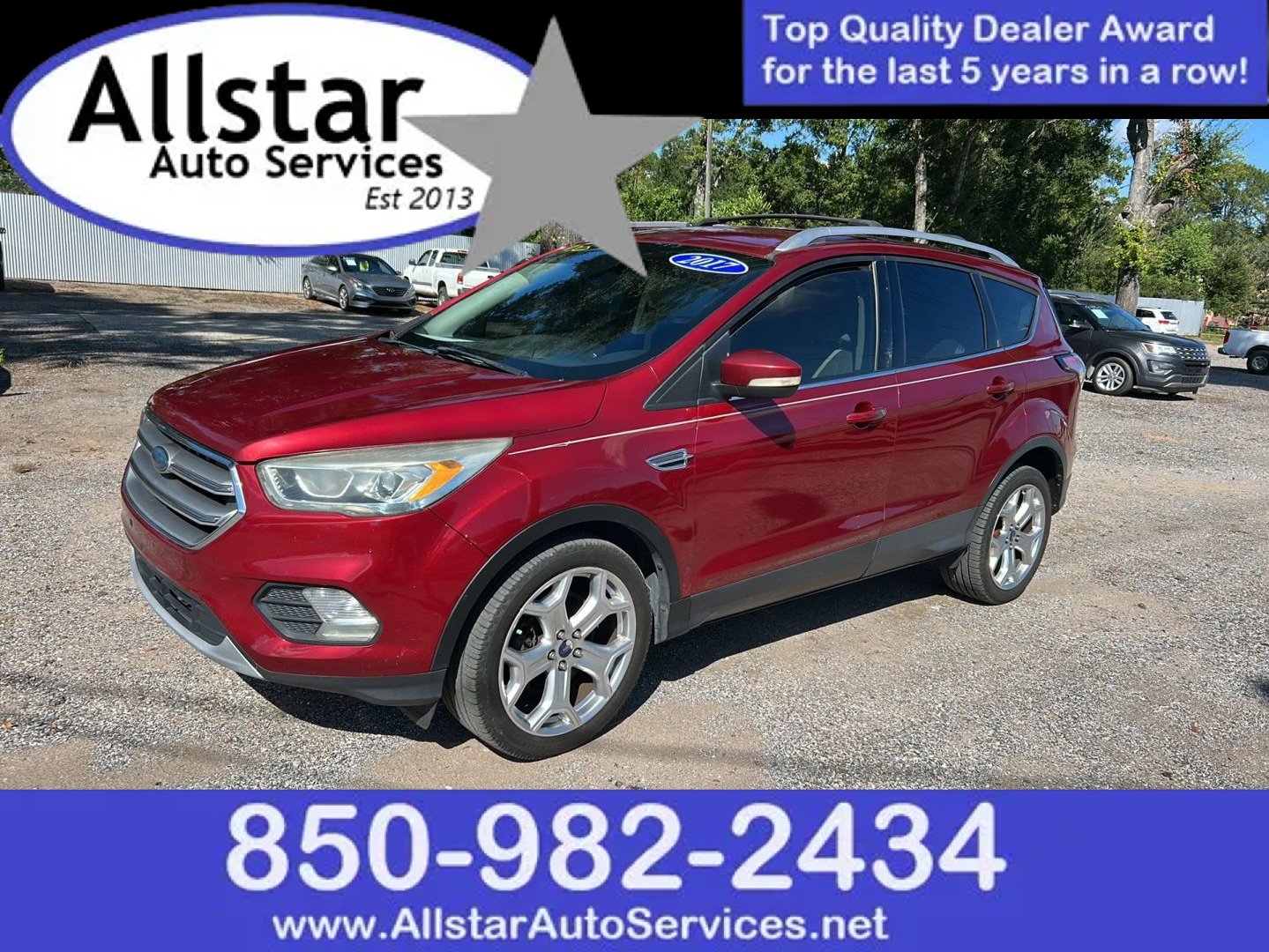 Used 2017 Ford Escape Titanium FWD image 1