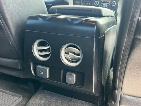 Used 2014 Ford F150 FX4 w/ Equipment Group 402A Luxury AWD/4WD image 20