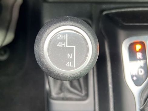 Used 2020 Jeep Wrangler Unlimited Sport image 30