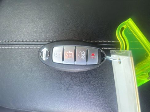 Used 2024 Nissan Sentra SV image 21