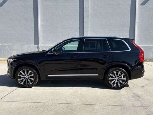Used 2023 Volvo XC90 B6 Plus AWD/4WD image 2