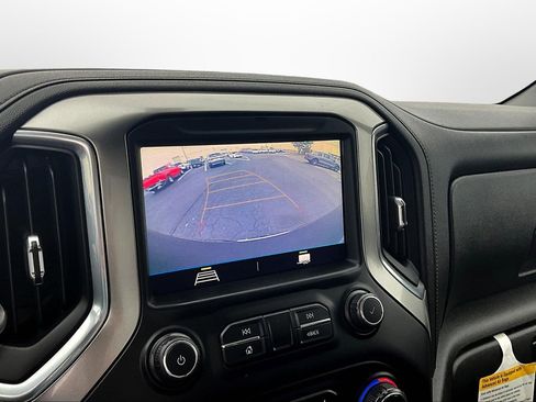 Used 2021 Chevrolet Silverado 1500 LT image 30