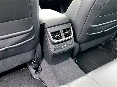 Certified 2025 Subaru Legacy Touring XT image 24