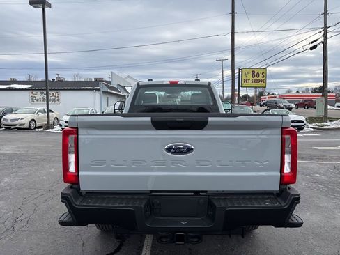 New 2026 Ford F250 XL image 4