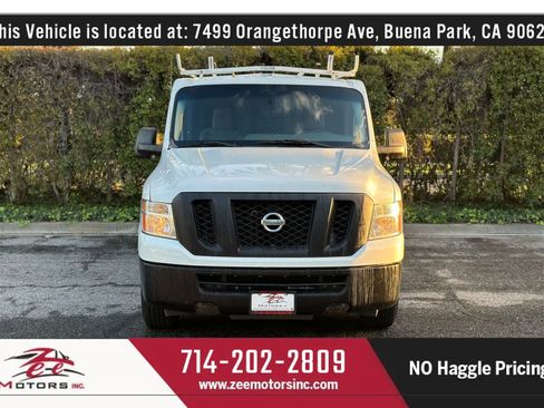 Used 2015 Nissan NV 2500 SV image 3