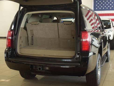 Used 2017 Chevrolet Tahoe LT RWD image 32