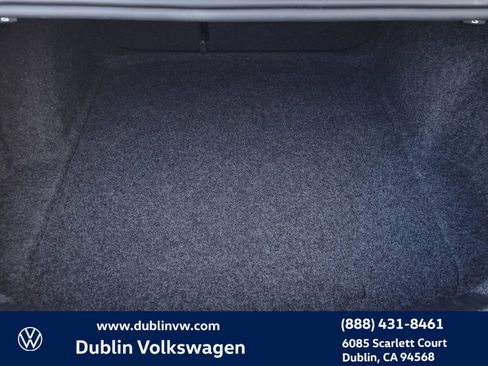 Used 2024 Volkswagen Jetta SE image 25