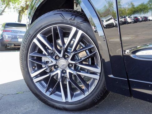 Certified 2025 Acura MDX SH-AWD w/ Advance Package image 10