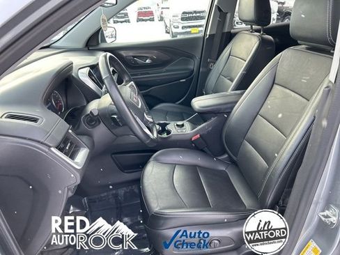 Used 2024 GMC Terrain SLT image 20